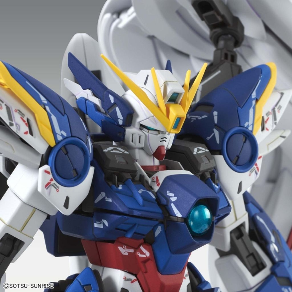 MG1-100 Wing Gundam Zero Ew Ver.Ka1.jpg
