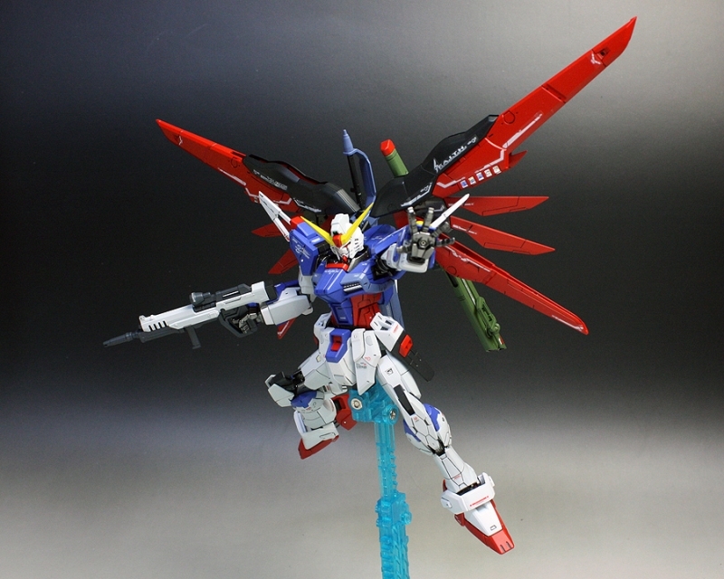 RG 1144 Destiny Gundam4.jpg