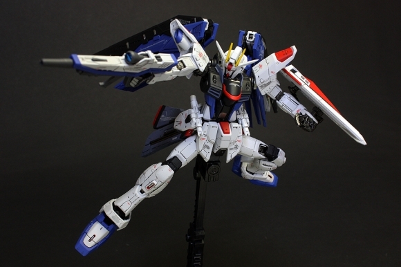 RG 1 144 Freedom Gundam4.jpg