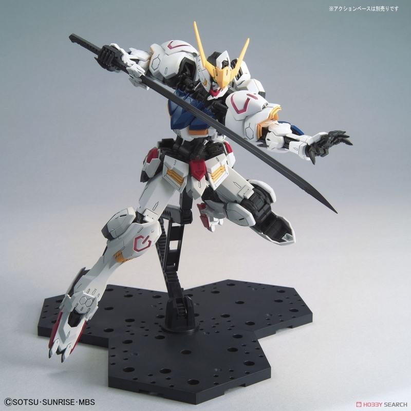 MG 1-100 Gundam Barbatos 7.jpg
