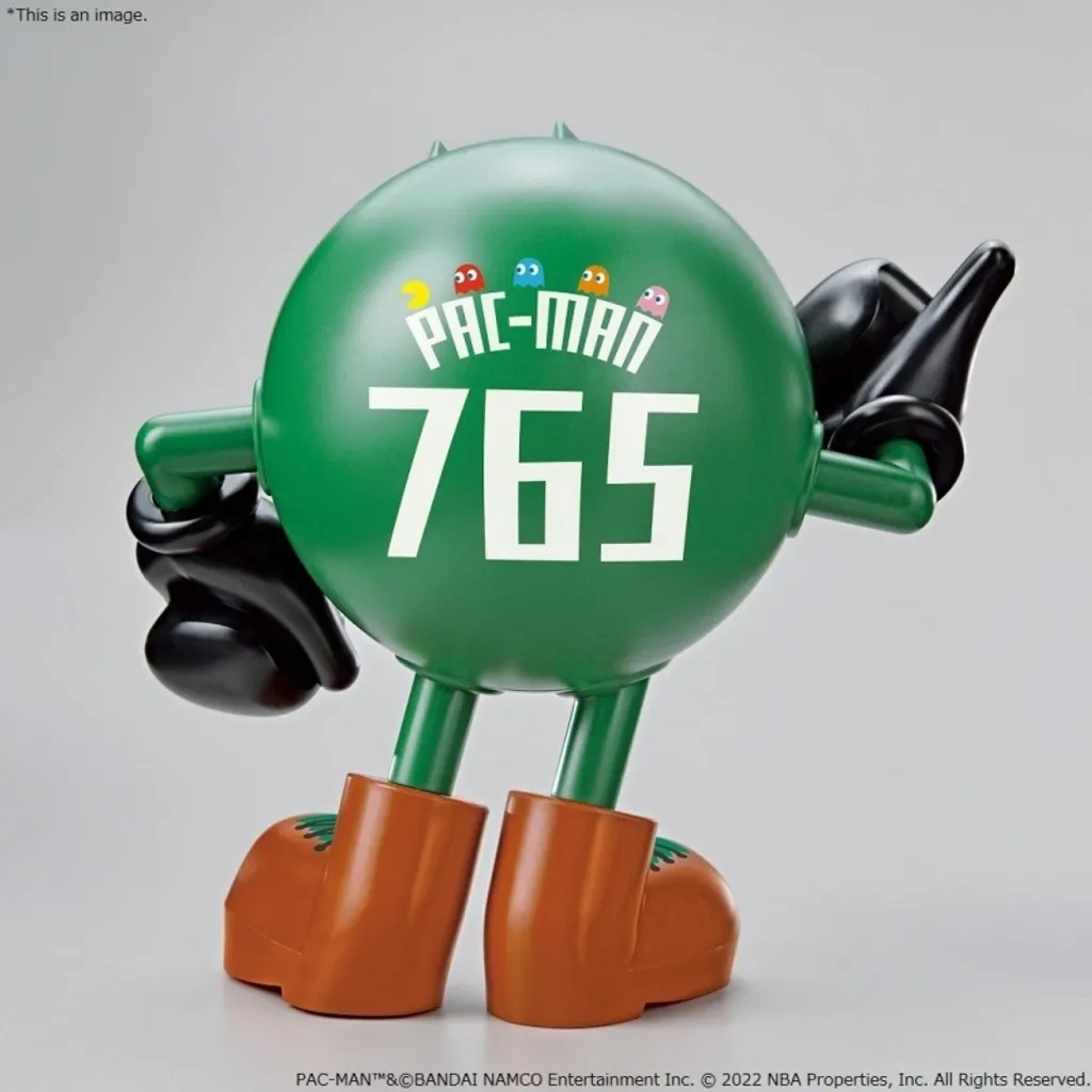 ENTRY GRADE PAC-MAN BOSTON CELTICS (CROSSOVER WITH NBA1.jpg