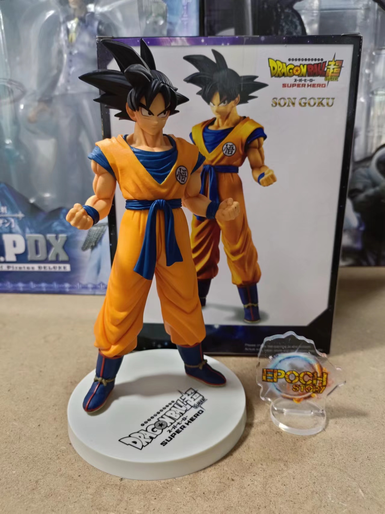 Banpresto - Figurine DBZ - Son Goku Super Hero DxF 18cm - 4983164185546