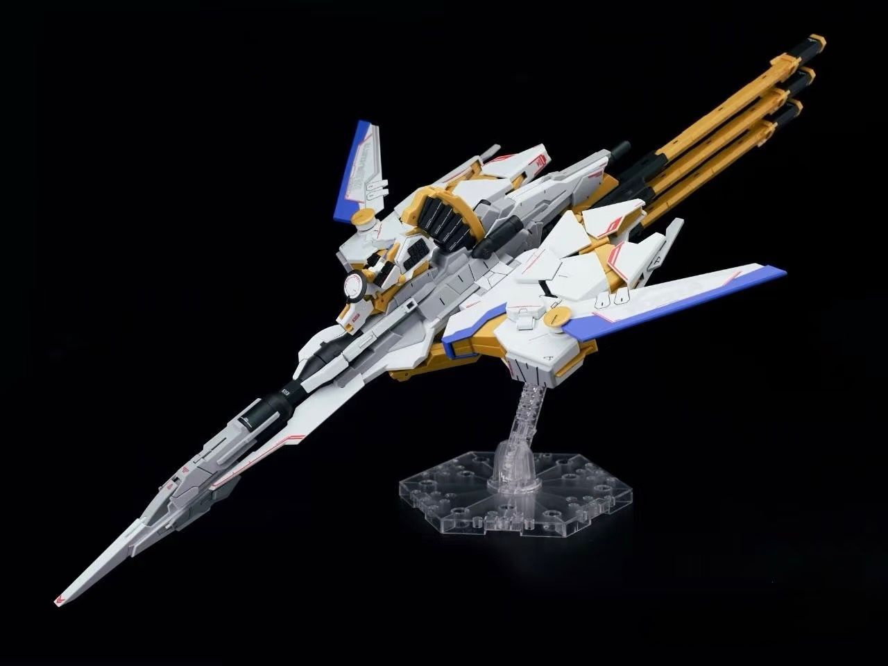 cb52677a-5693-4f95-b39b-c746e5fd1461