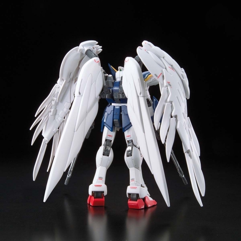 RG 1-144 WING GUNDAM ZERO EW2.jpg