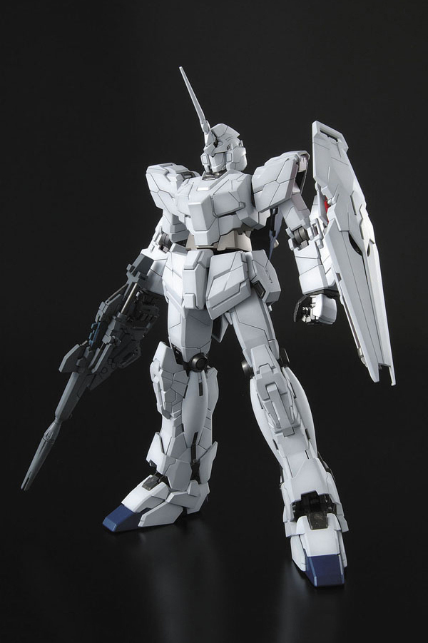 MG 1100 UNICORN GUNDAM SCREEN IMAGE (4).jpg