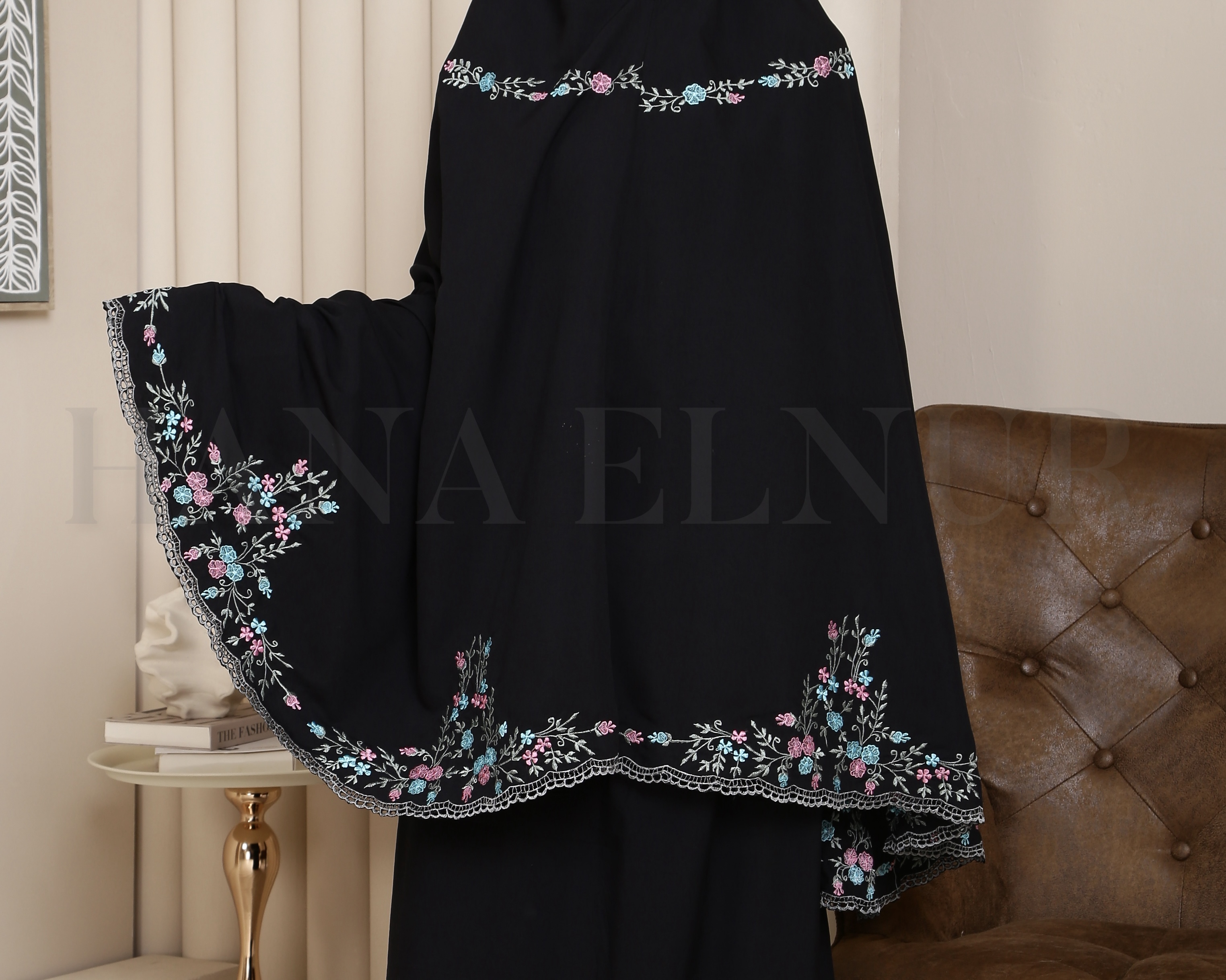 Sempurnakan Hari Istimewa Dengan Hadiah Terindah. | Hana Elnur