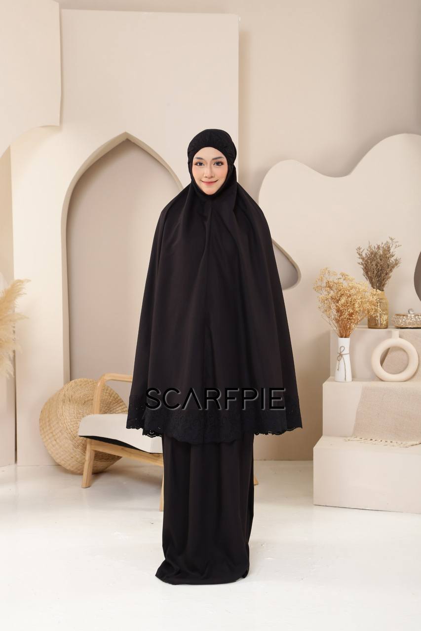 photo_6284966395066300410_y