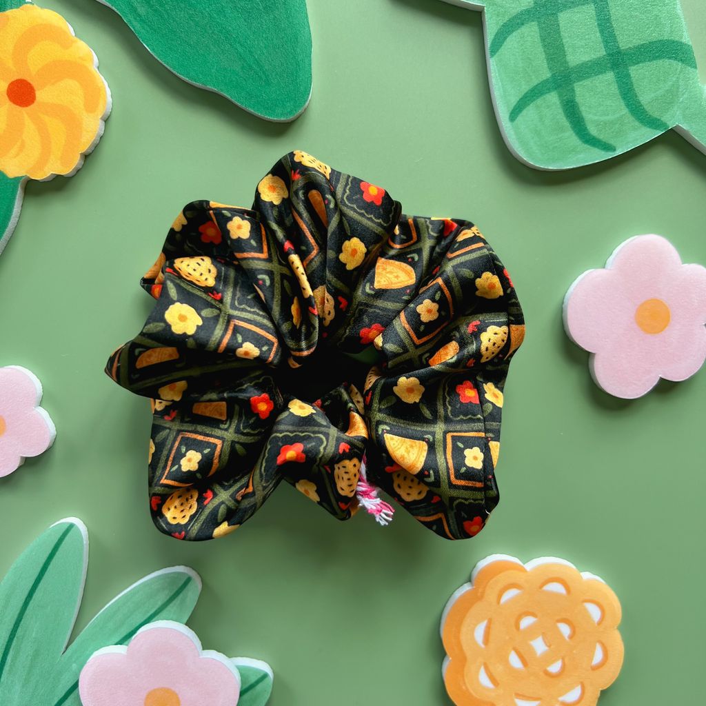 Kuih Raya Scrunchies (black)