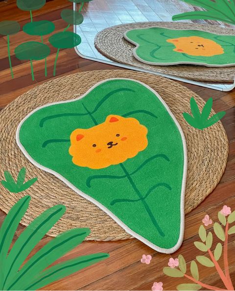 Mini Kitty Carpet! Leaf Cat