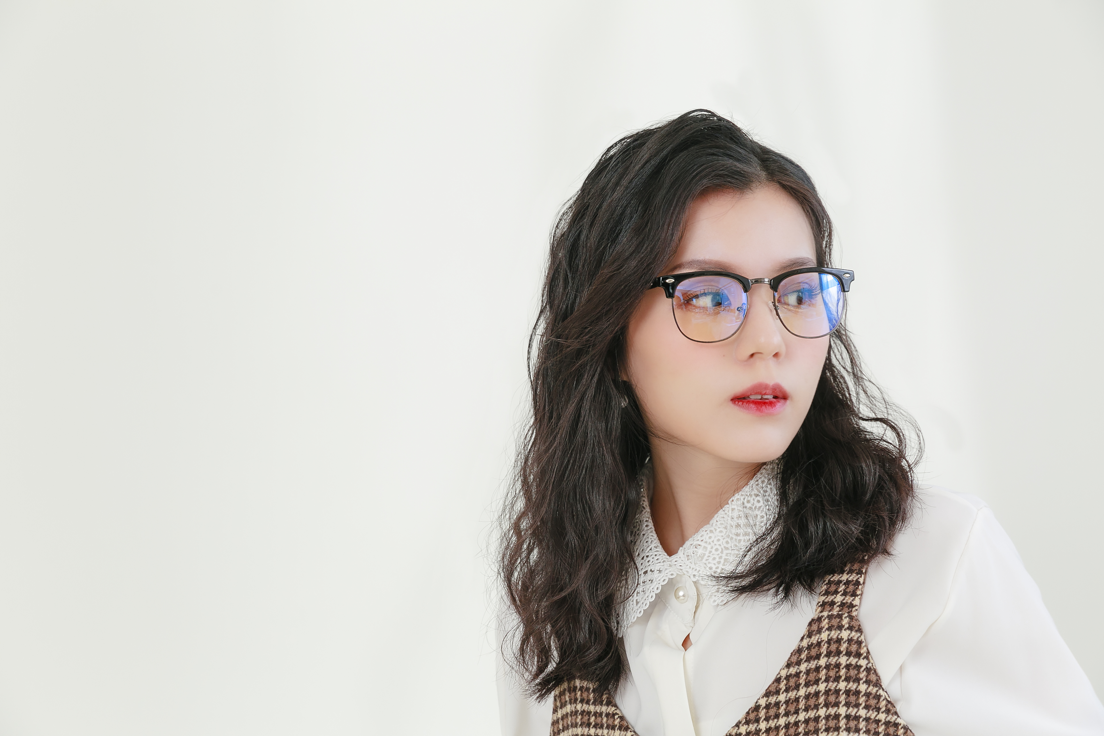 398-Y1067-model-8.jpg 398-Y1067-model-8.jpg