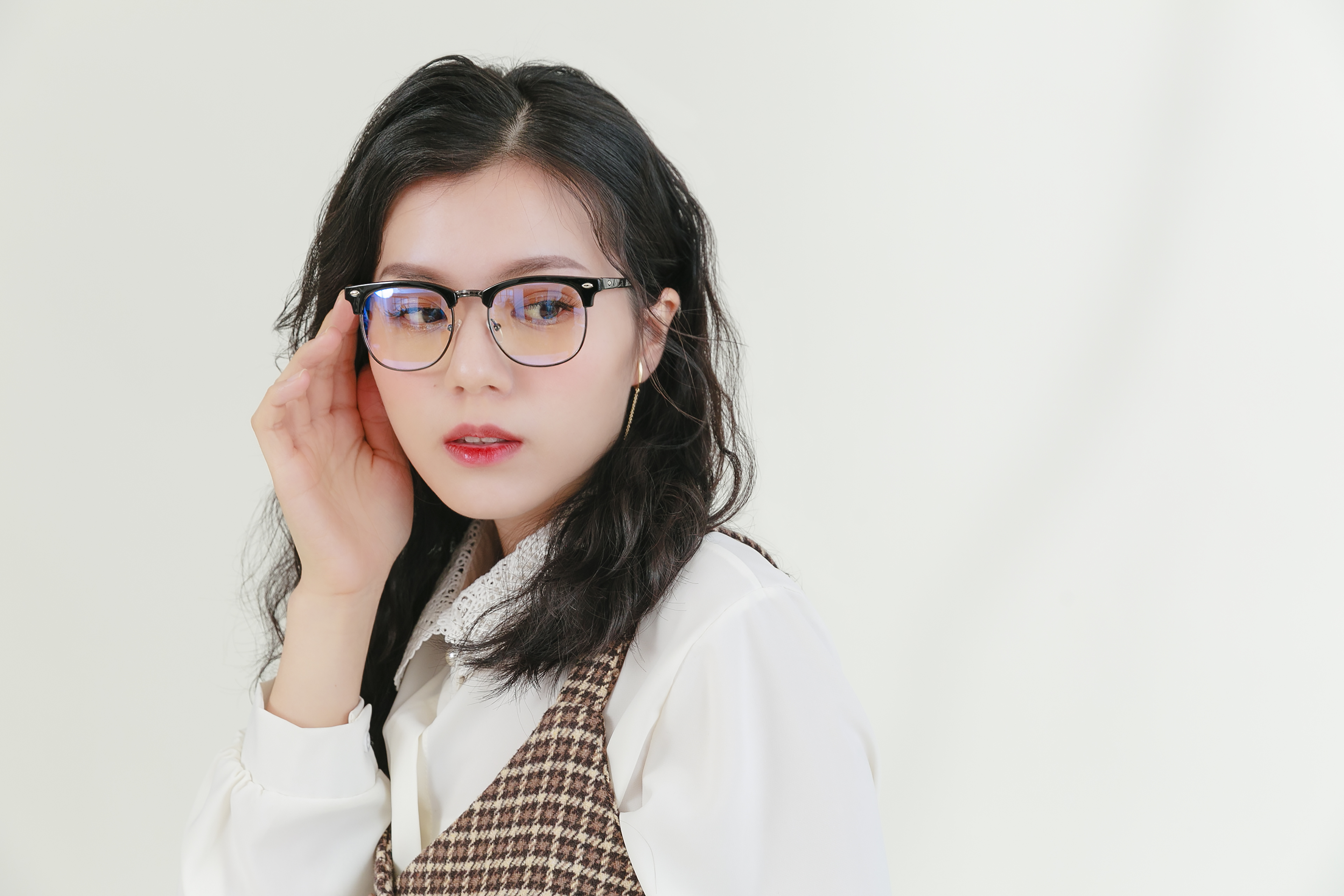 398-Y1067-model-7.jpg 398-Y1067-model-7.jpg