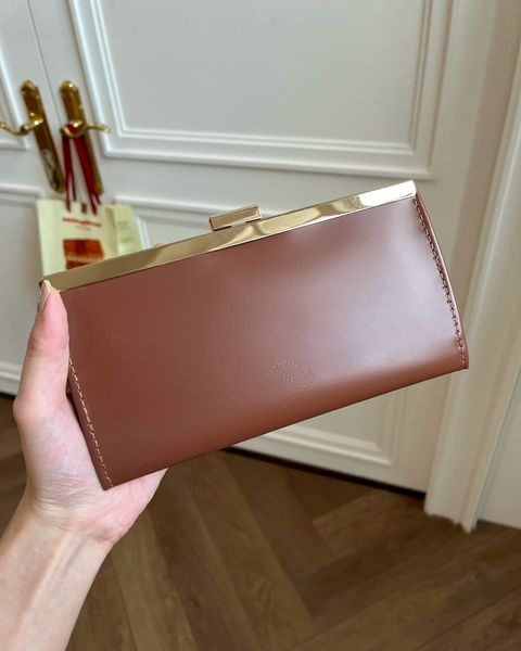 LINE_ALBUM_修）口金錢包45_250908_32