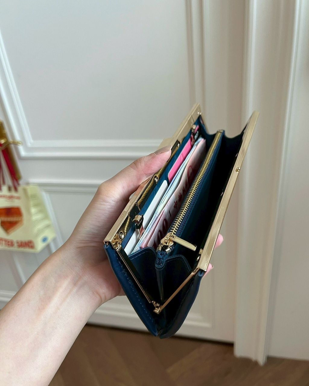 LINE_ALBUM_修）口金錢包45_250908_43