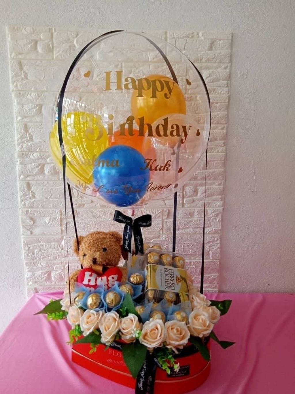 hab bear FR roses.jpg