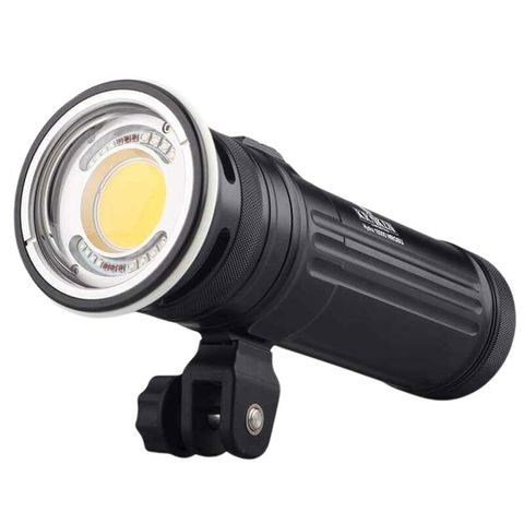 Hydra-18K-WRGBU_kraken_Hydra-18000-WRGBU-light_01