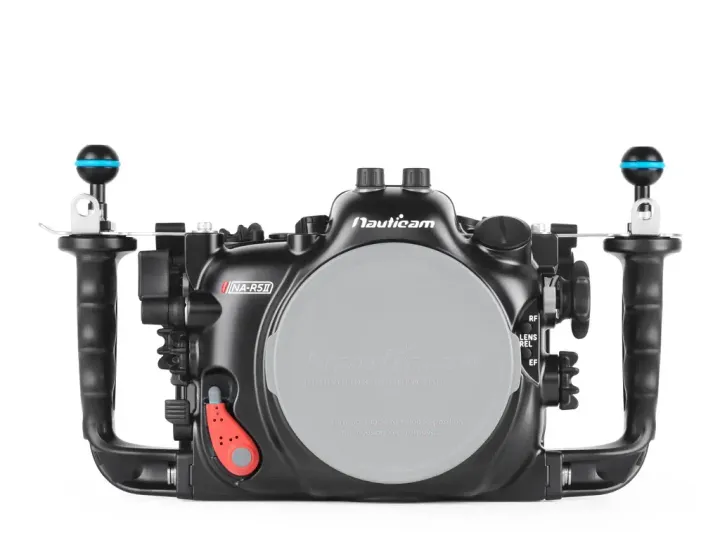 Nauticam_NA-R5II_Underwater_housing_for_the_Canon_EOS_R5II_front_1024x1024