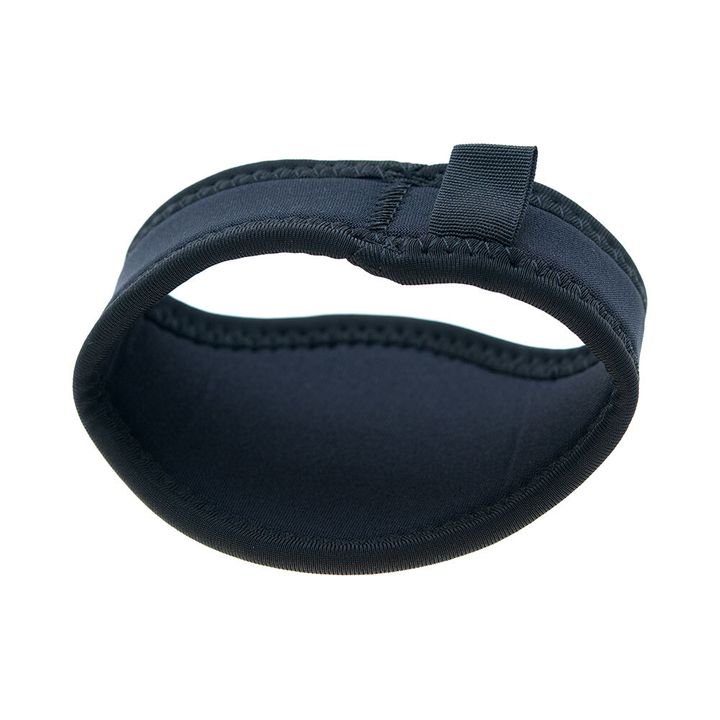 DPC-G140_howshot_G140_lens_cover_02