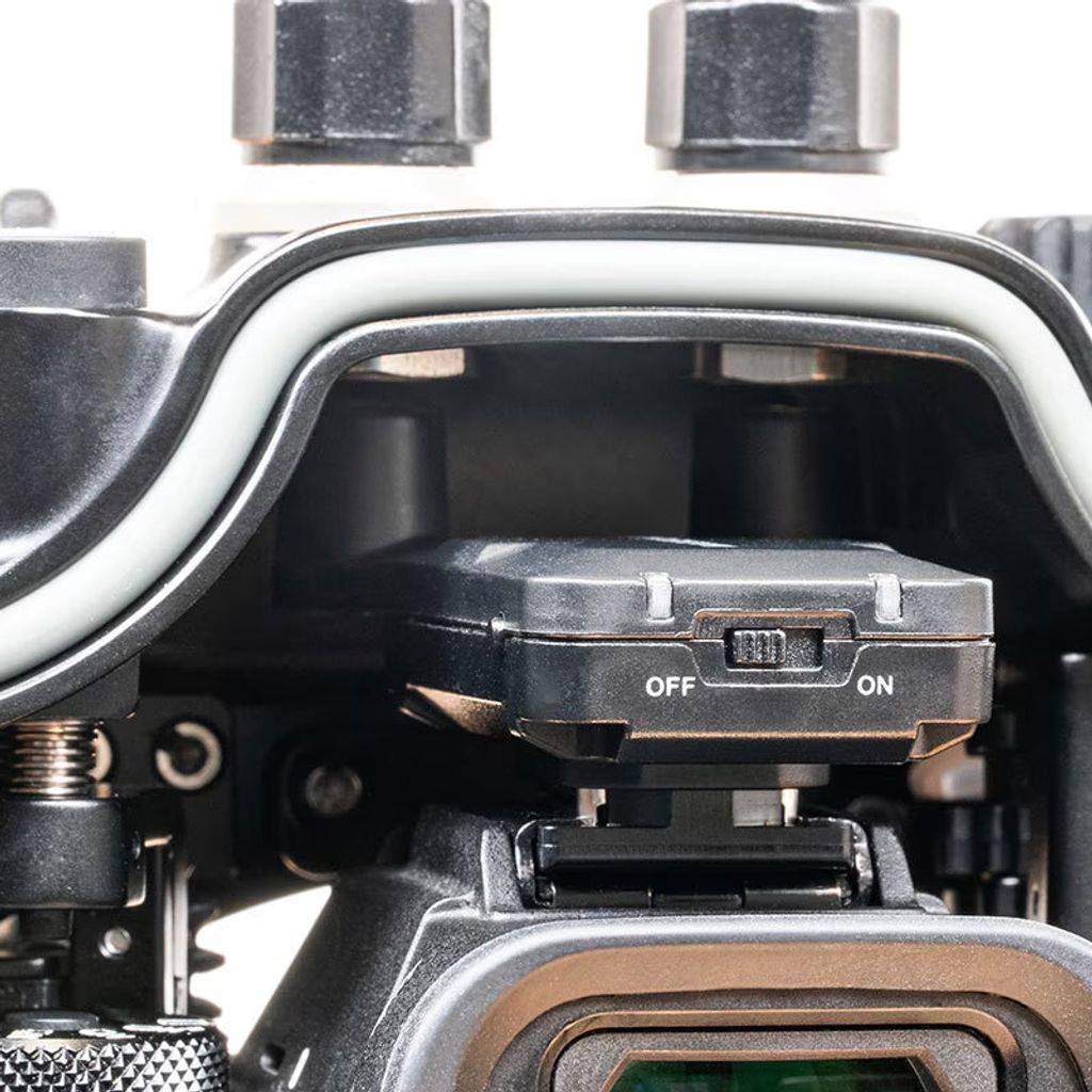 bs-tr-sn2_backscatter_Smart-Control-TTL-LED-Nauticam-Flash-Trigger-for-Sony_05