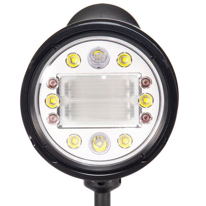 BS-HF-1_Backscatter-Hybrid-Flash-Strobe-&-Video-Light_02