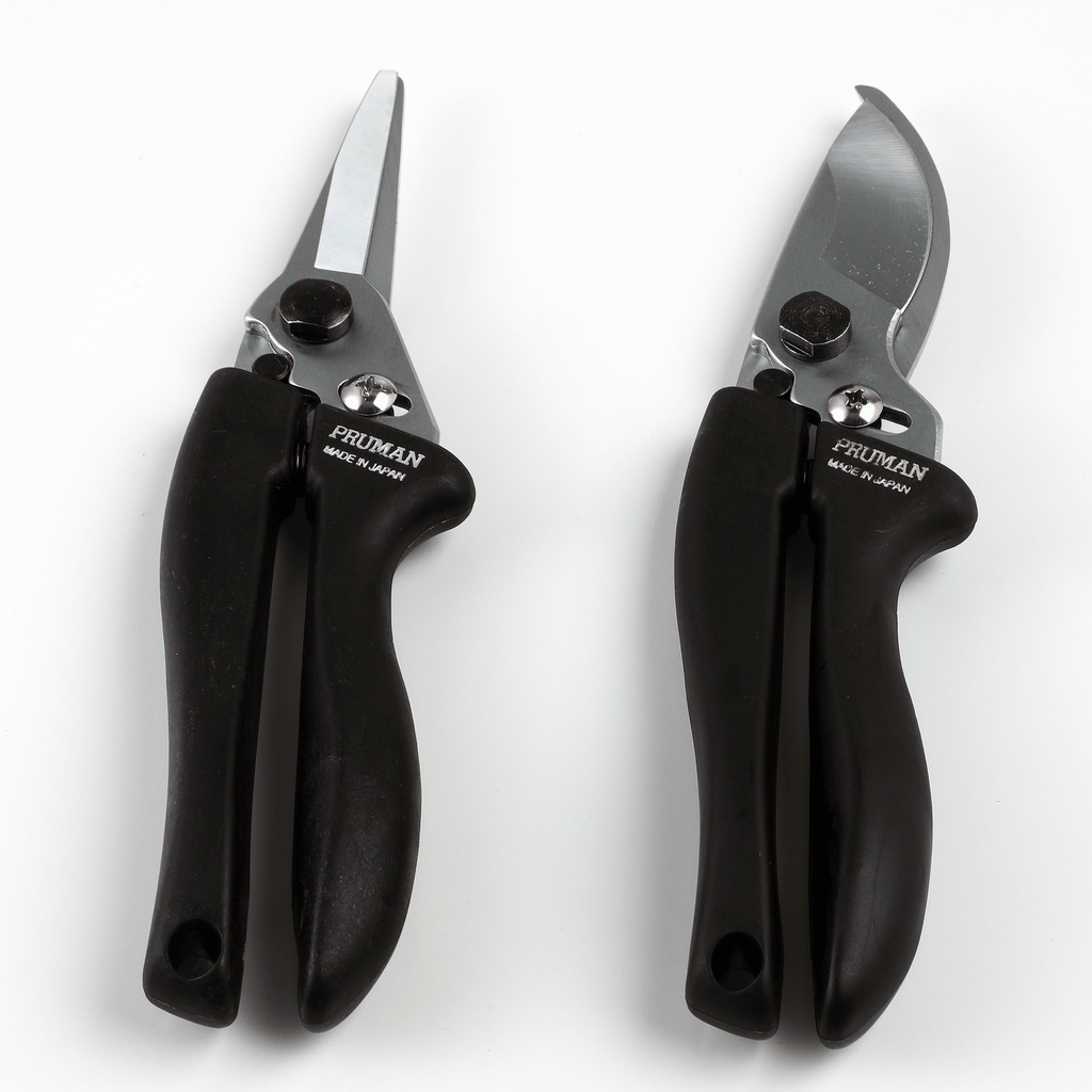 07_5362f8ef-b3e1-4850-8f9a-2e7ceb7cf174_1024x1024@2x