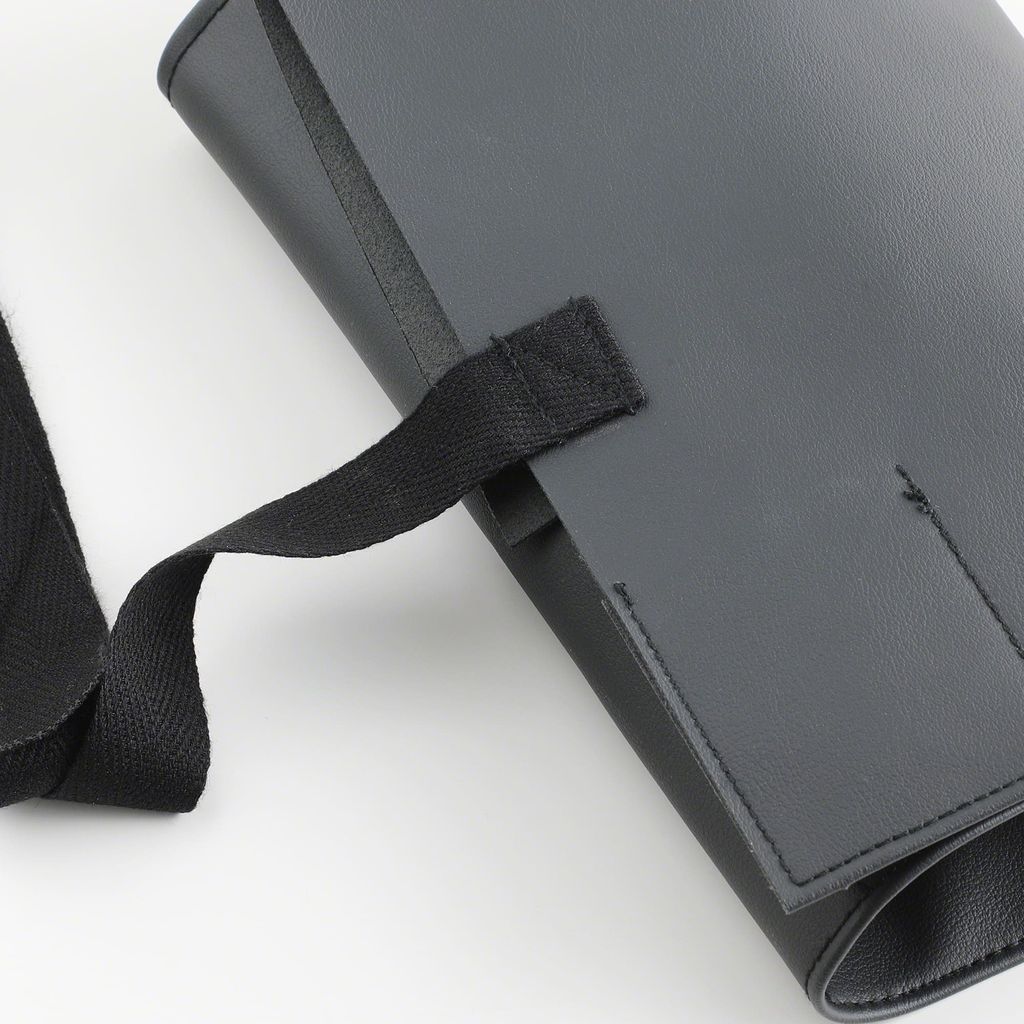 07_e8cb683b-5b31-45ac-bb86-fe998cca63e3_1024x1024@2x