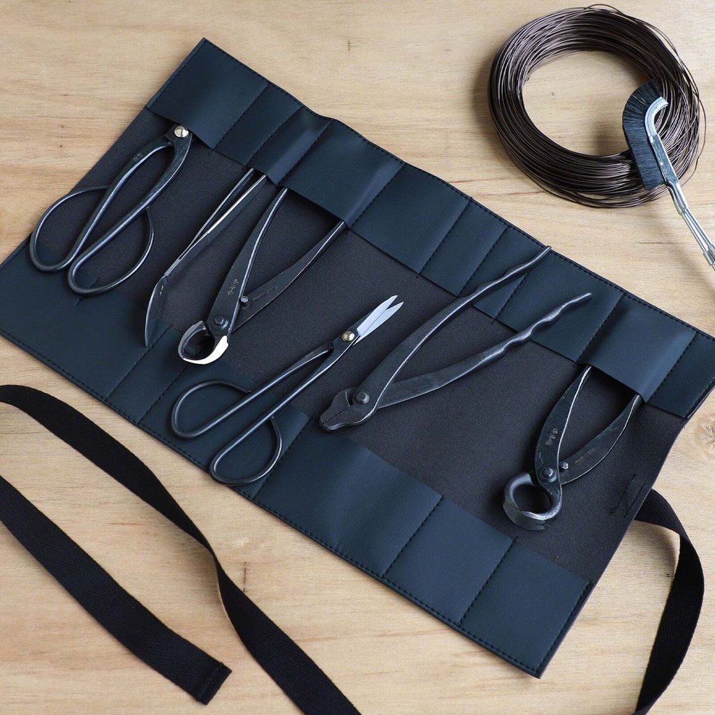 06_3fb335f7-ddd5-402e-adae-4dce518f6c6f_1024x1024@2x