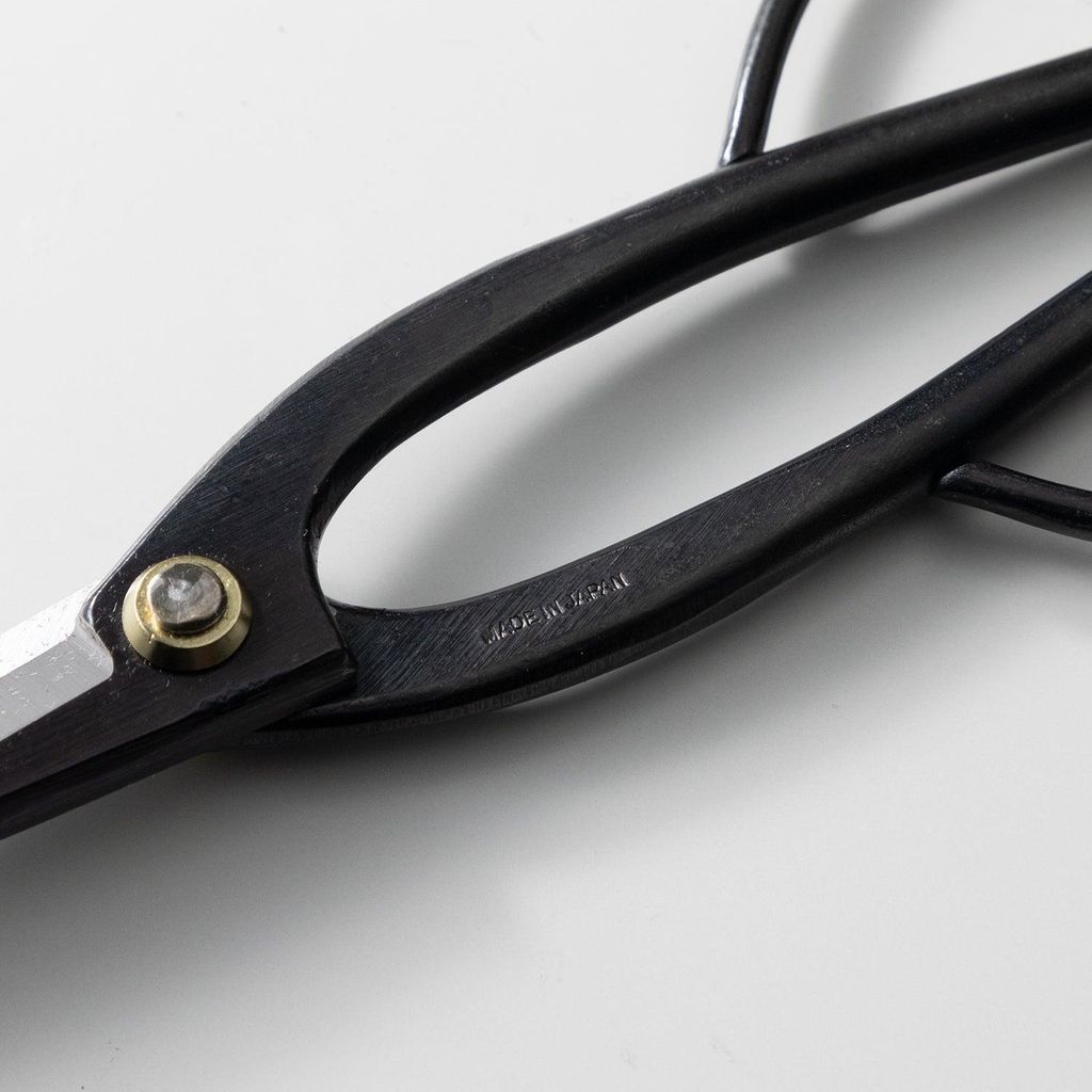 img_05_169d272f-3dac-4890-8f47-1bd0d96c9b34_1024x1024@2x