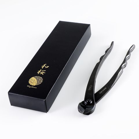 wirecutter-min_1024x1024@2x