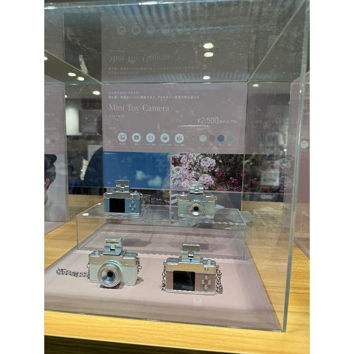 tw-11134207-820lh-mlzwk48311c07f