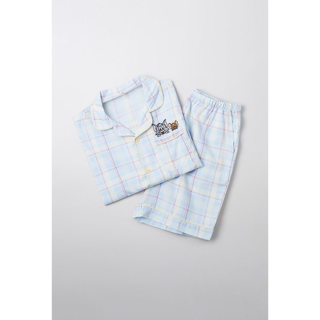 tw-11134207-7rbk7-m7al4xl5d4my3e