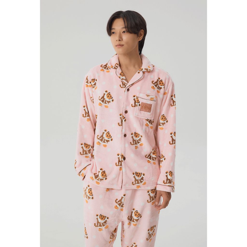 tw-11134207-81ztf-mg7mmgytpyix9f