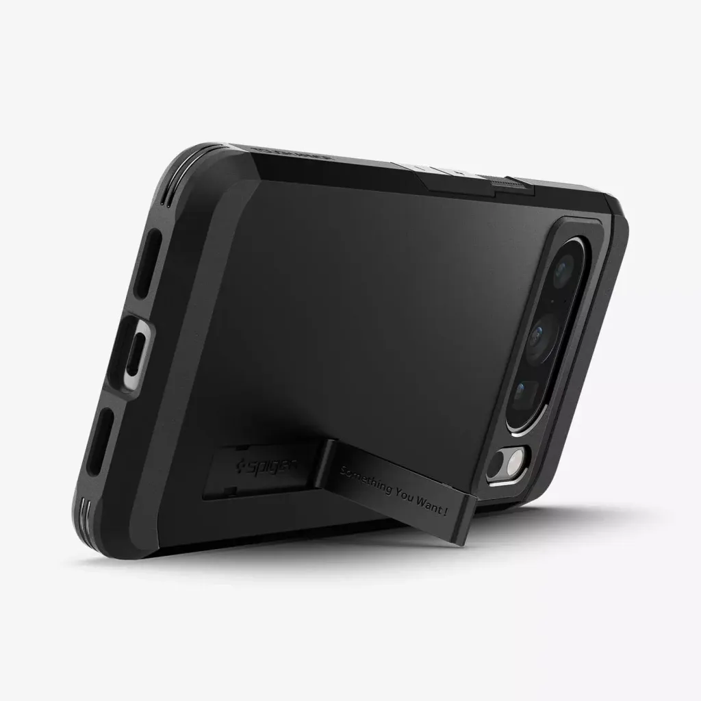 P8P_tougharmor_black_04