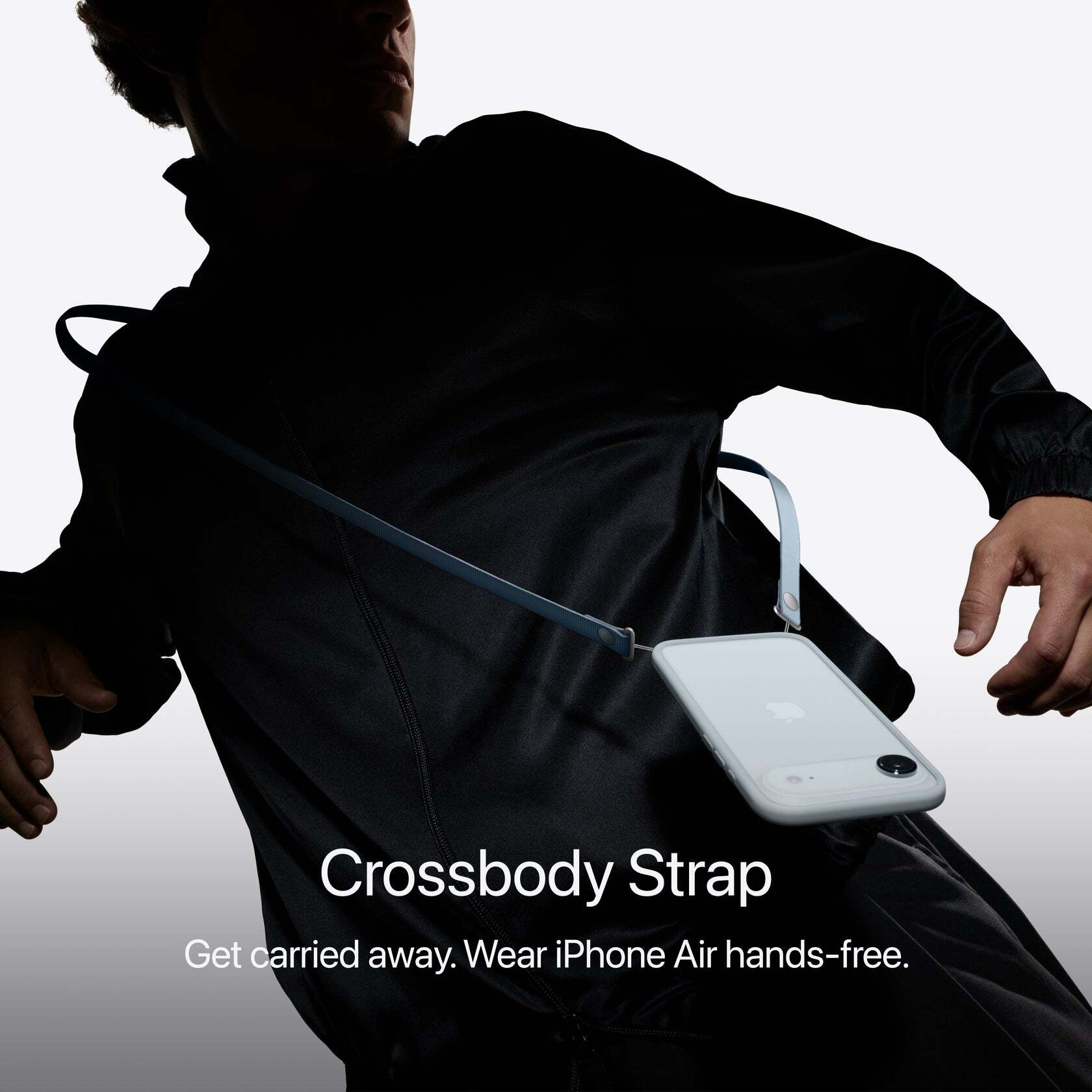 iPhone_Air_Space_Black_PDP_Image_Position_9_Accessory_Detail__MY-EN