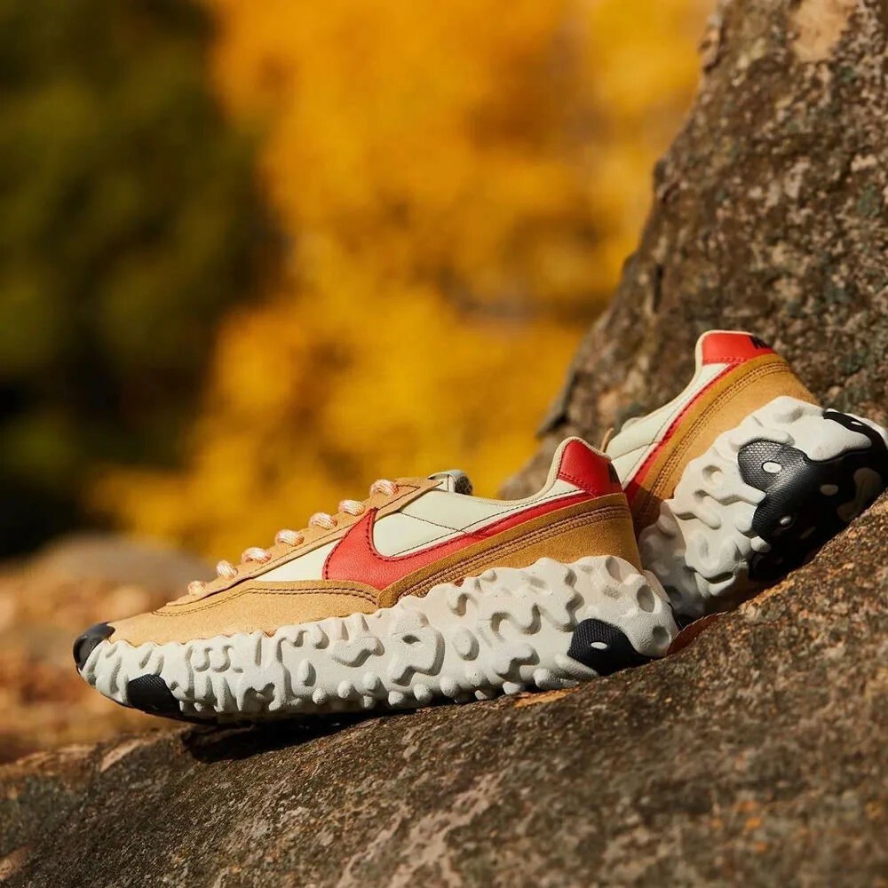 Fossil 28cm Nike Overbreak Sp Fossil NIKE OVERBREAK SP “Mars Yard