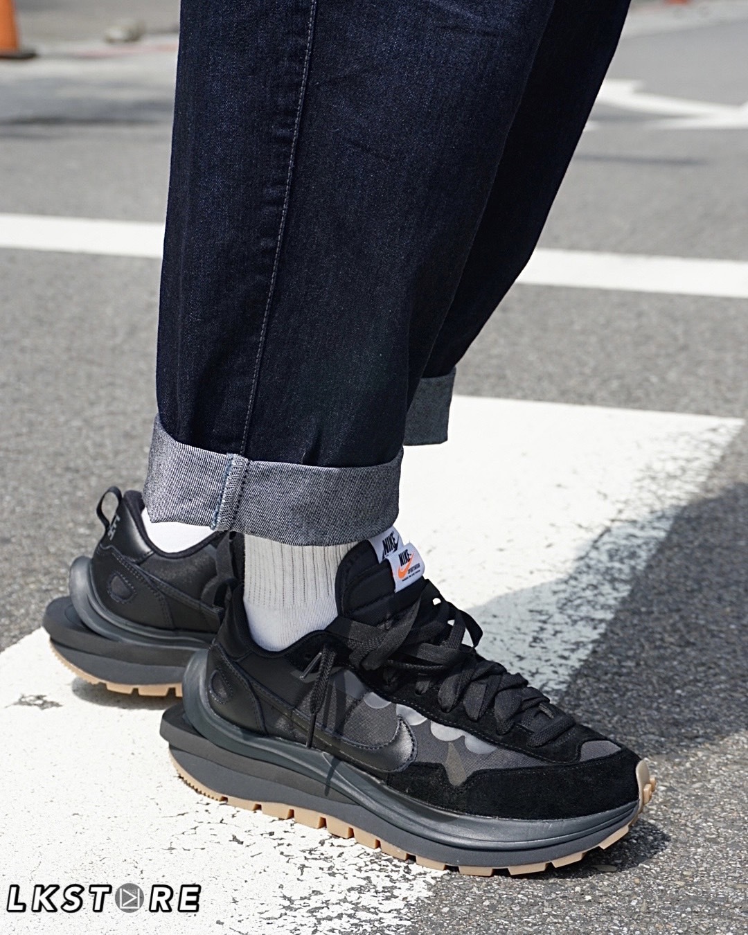 人気の雑貨がズラリ！ Nike Sacai Vaporwaffle Black 28.5cm