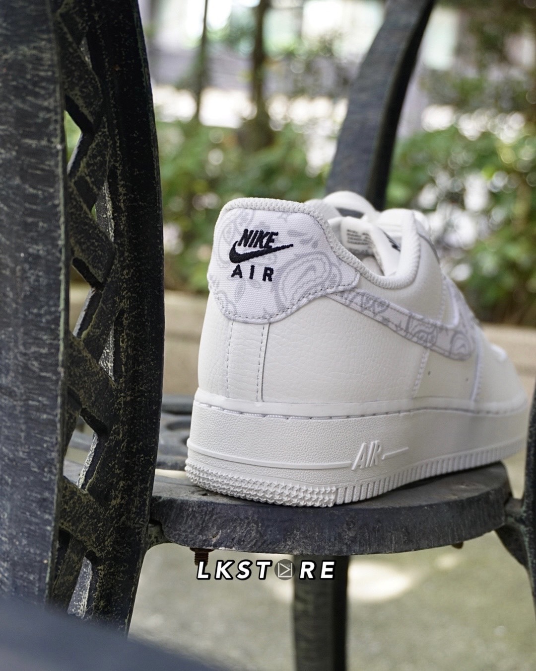 Nike WMNS Air Force 1 Low '07 Essential 