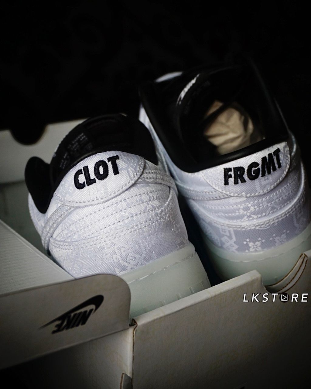 Nike Dunk Low Fragment Design x clot 白絲綢 三方聯名 藤原浩 FN0315-110 絲綢 陳冠希 nike白絲綢