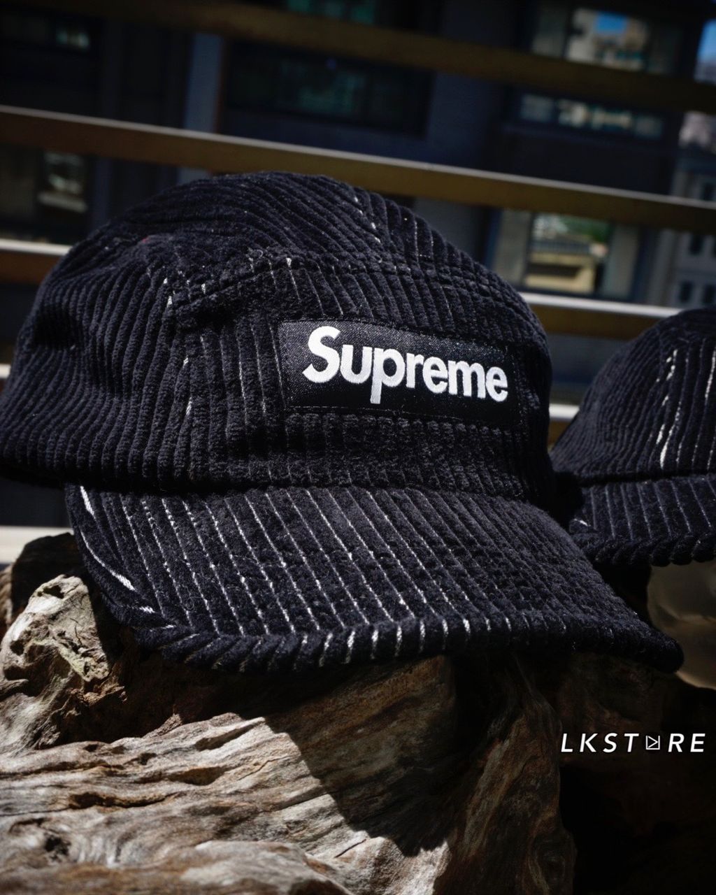 Supreme SS23 Week 10 2-Tone Corduroy Camp Cap 燈芯絨黑色帽子