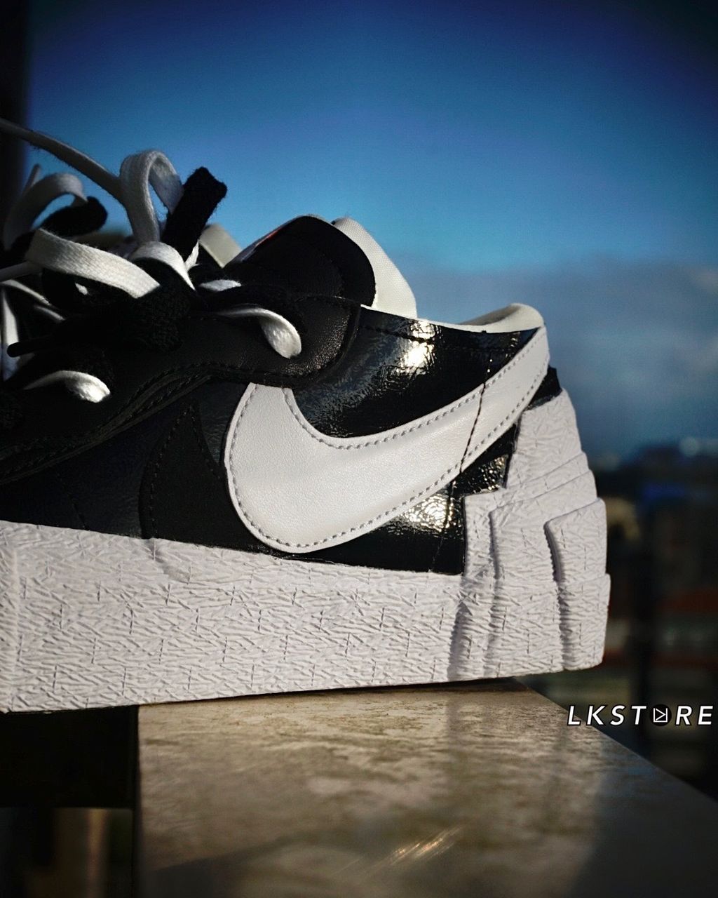 NIKE Blazer Low X Sacai “black Patent Leather