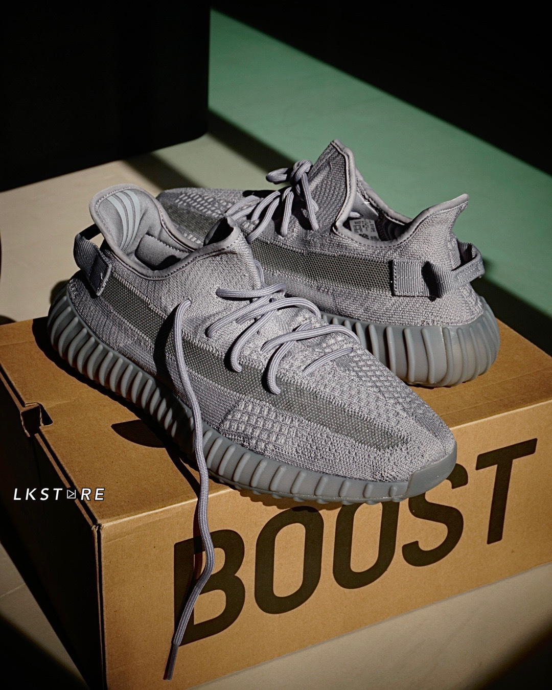 Adidas YEEZY Boost 350 V2 Steel Grey 灰色IF3219 愛迪達