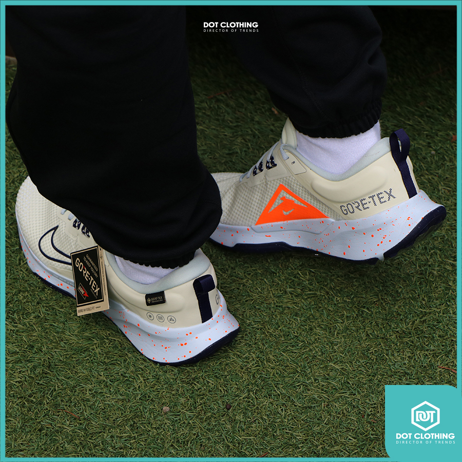 NIKE防水鞋米綠-9