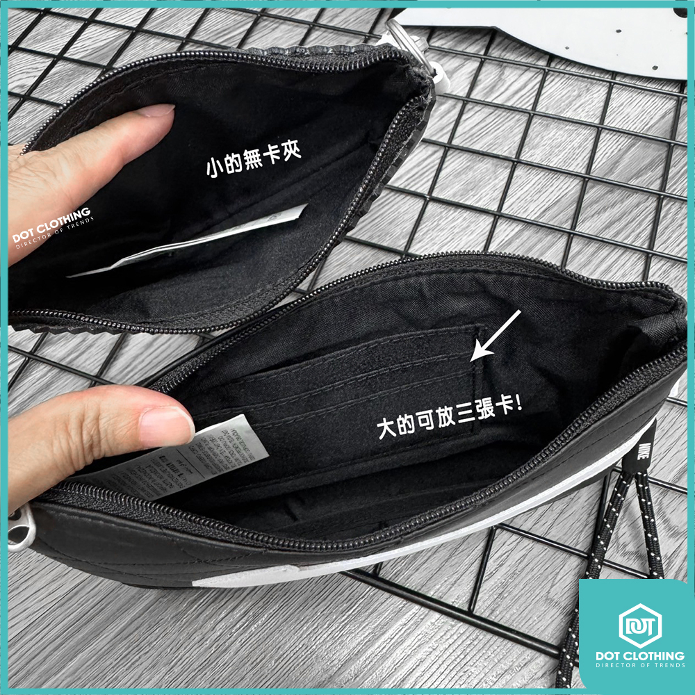 NIKE皮革小掛包-5