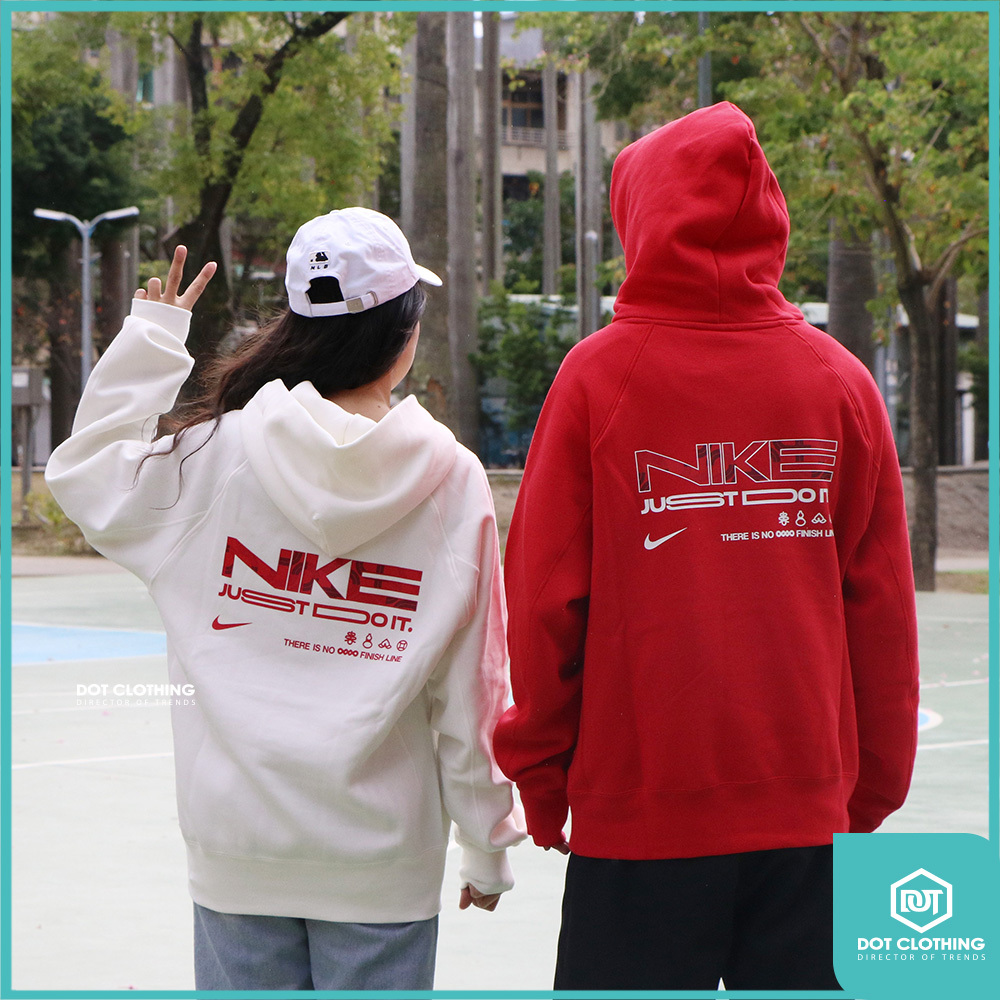NIKE蛇年帽T-8