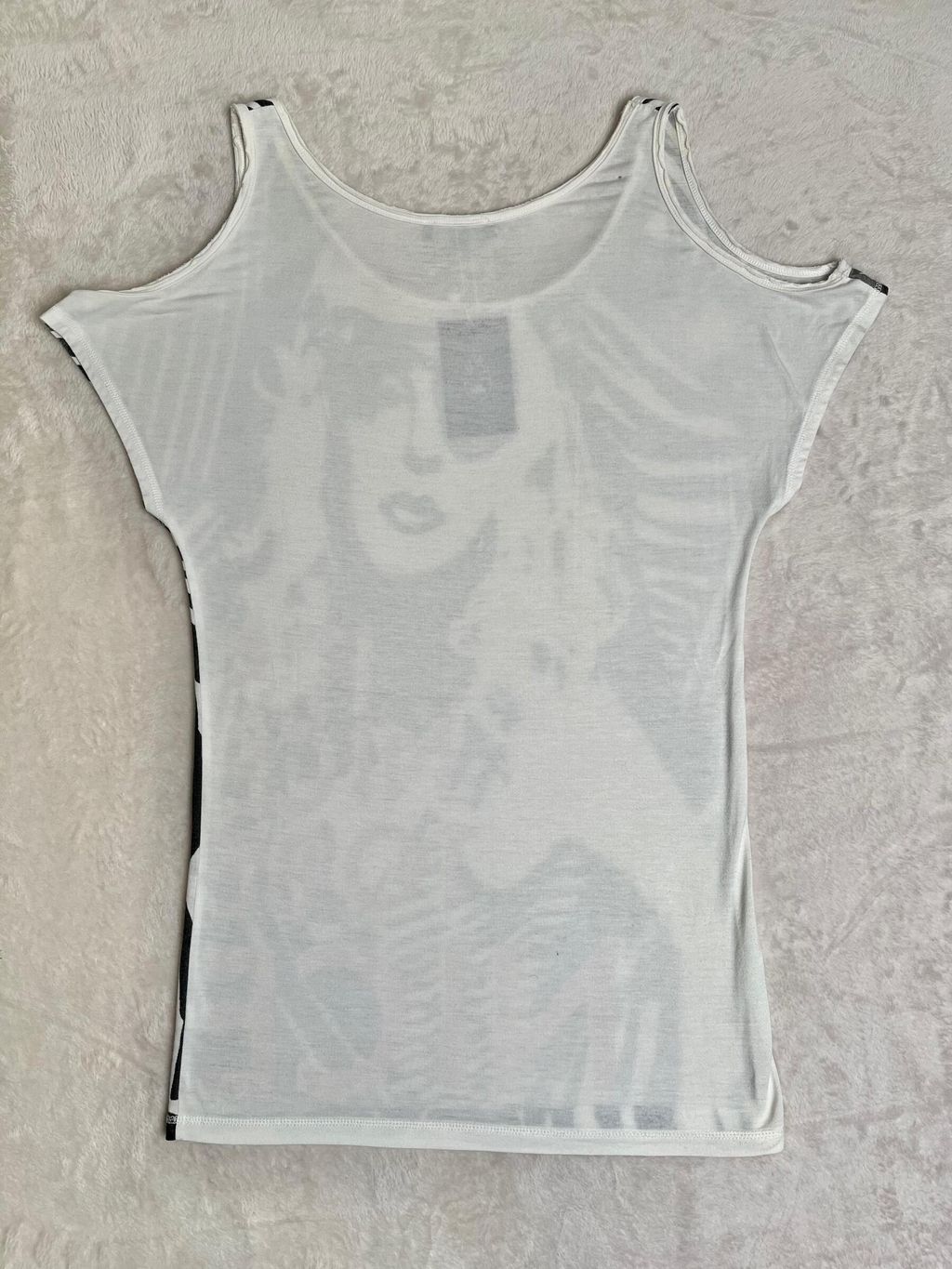 WhatsApp Image 2025-11-19 at 16.16.06 (1)