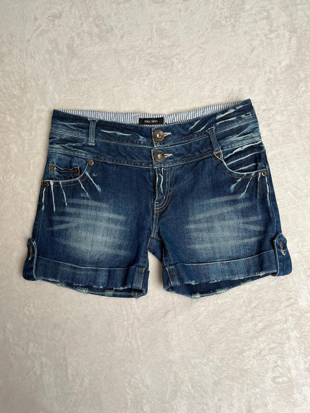 WhatsApp Image 2025-11-27 at 16.19.33