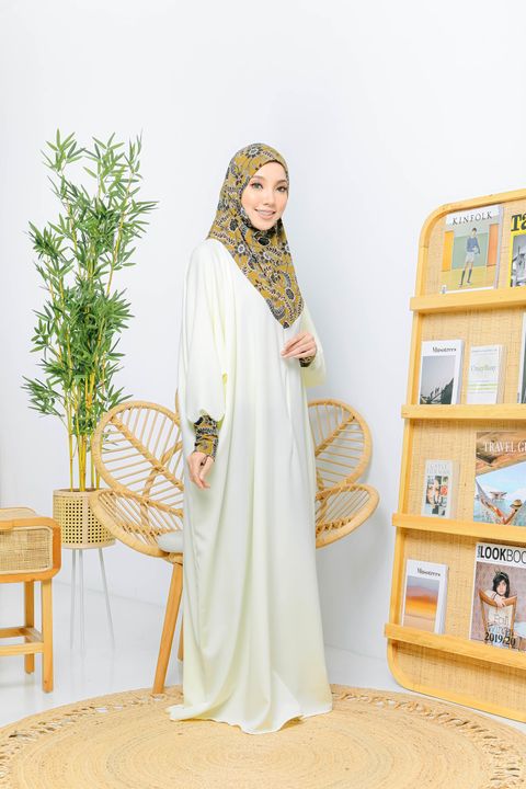 Jubah safiyah Cream.JPG