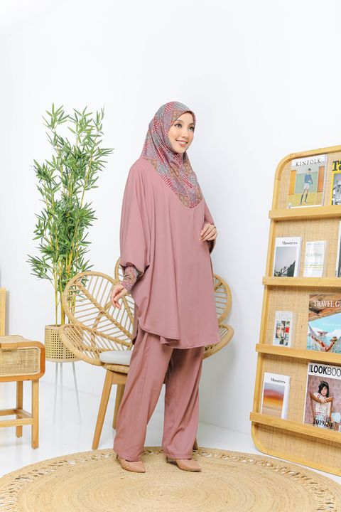 BSafiyahDustyPink.JPG