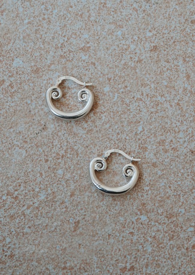 OOSI_AOS | Featured Collections - Earrings