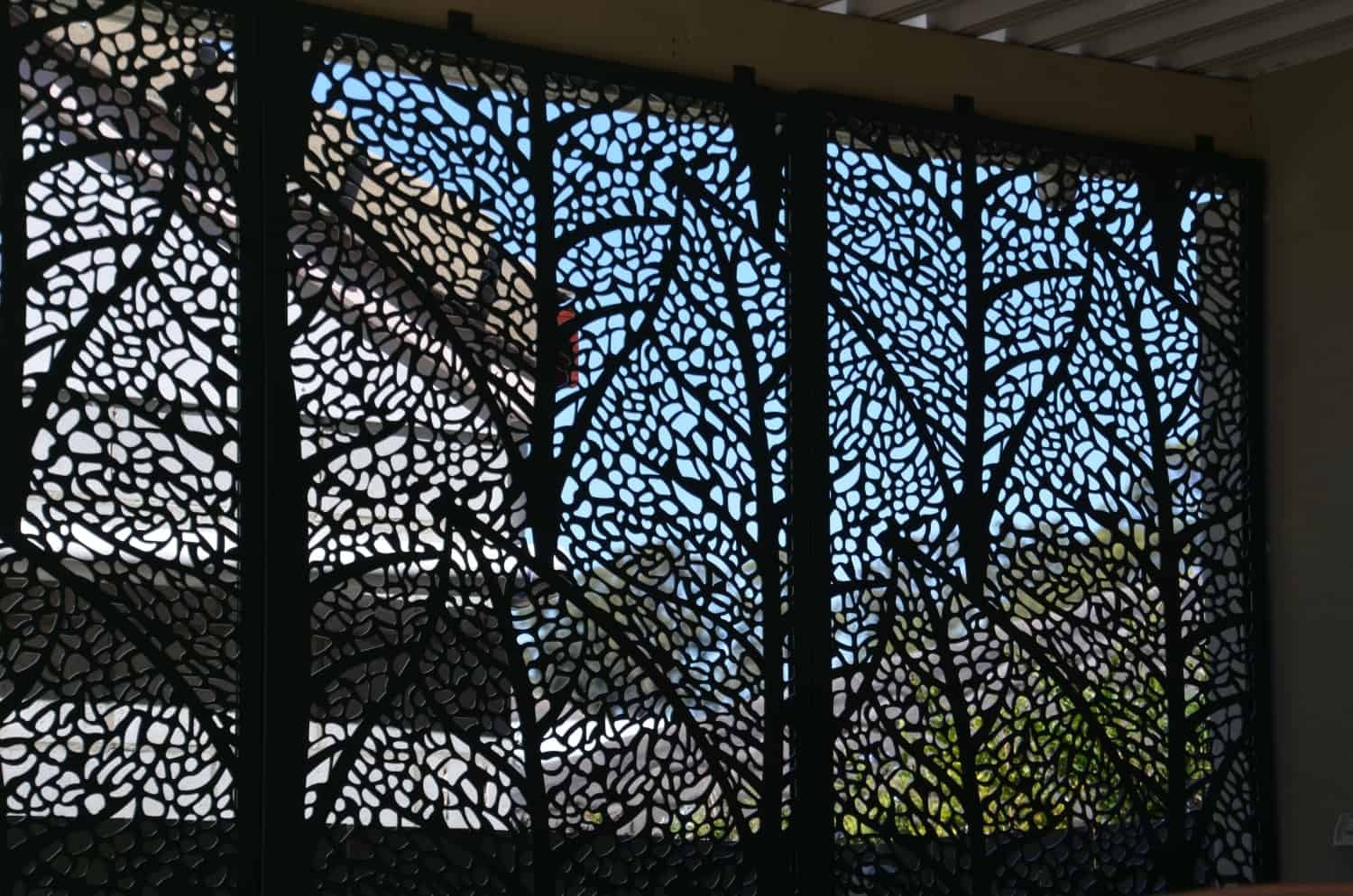 FENCE Autumn-Leaves-9