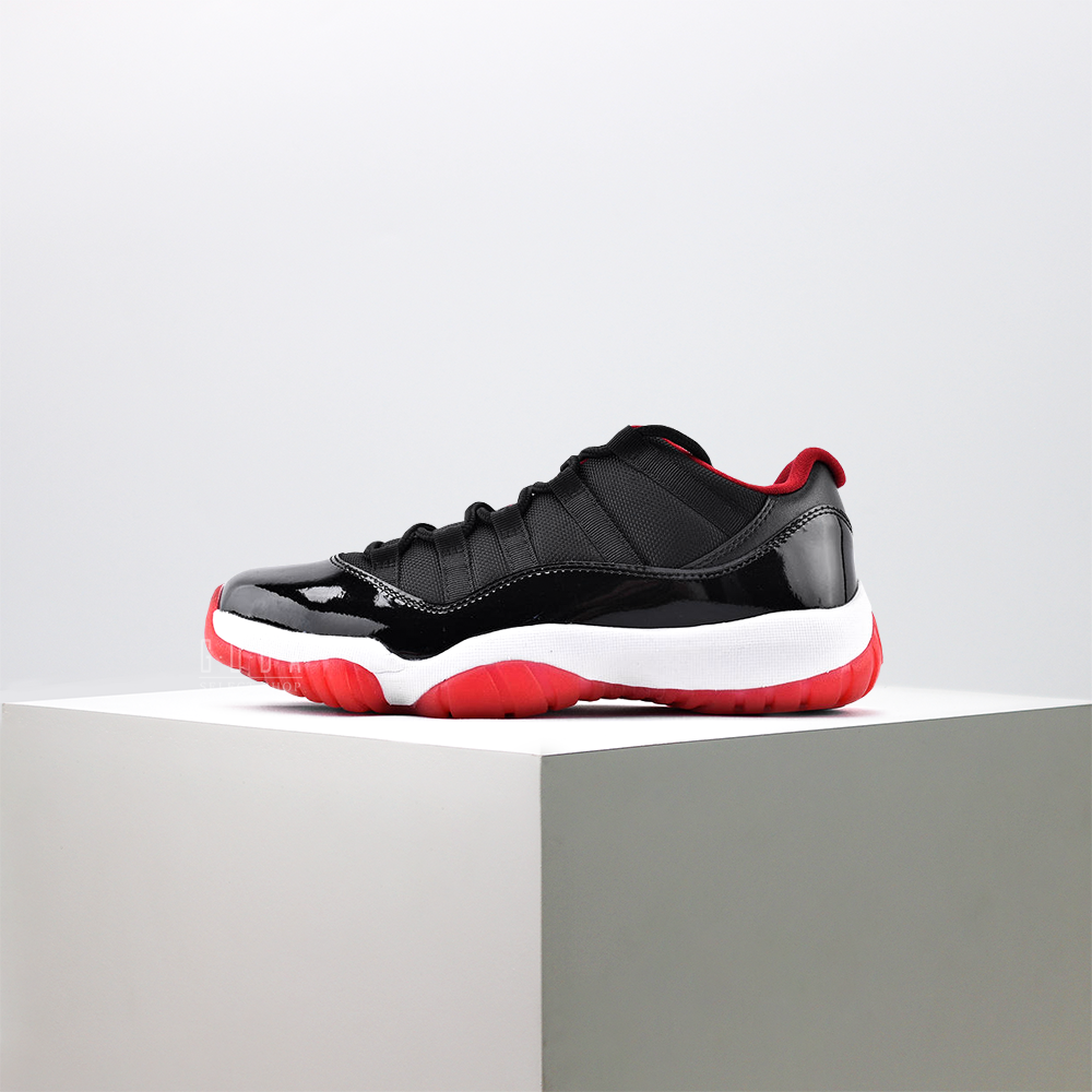 air jordan 11 retro low bred
